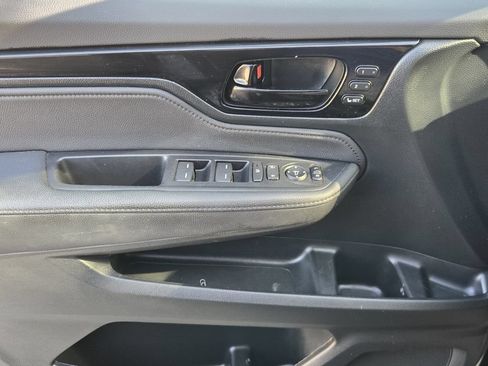 Certified 2024 Honda Odyssey Touring image 26