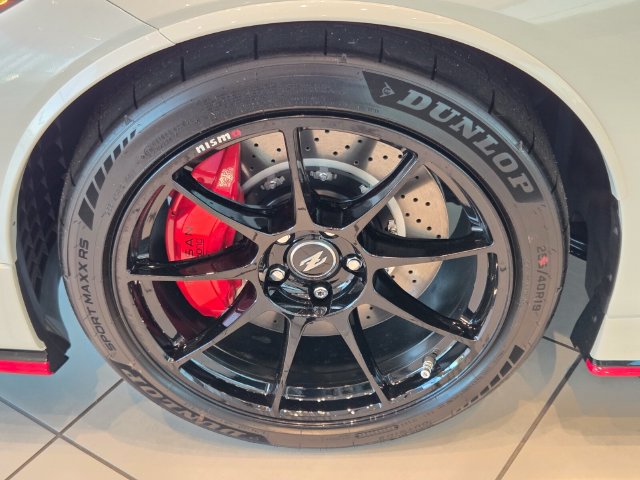 New 2027 Nissan Z Performance RWD image 9