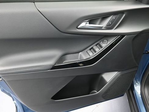 New 2026 Chevrolet Equinox LT FWD image 25