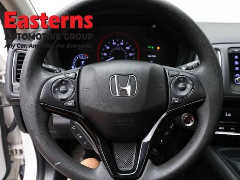 Used 2022 Honda HR-V EX image 10