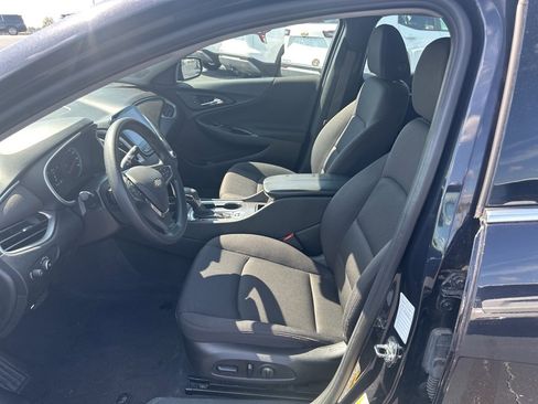 Used 2023 Chevrolet Malibu LT image 25