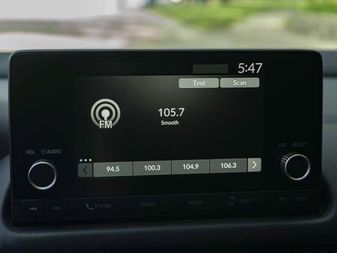 Used 2025 Honda HR-V Sport image 31