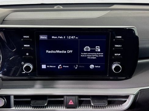 Used 2022 Kia K5 LXS image 14