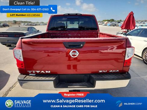 Used 2018 Nissan Titan SV AWD/4WD image 8