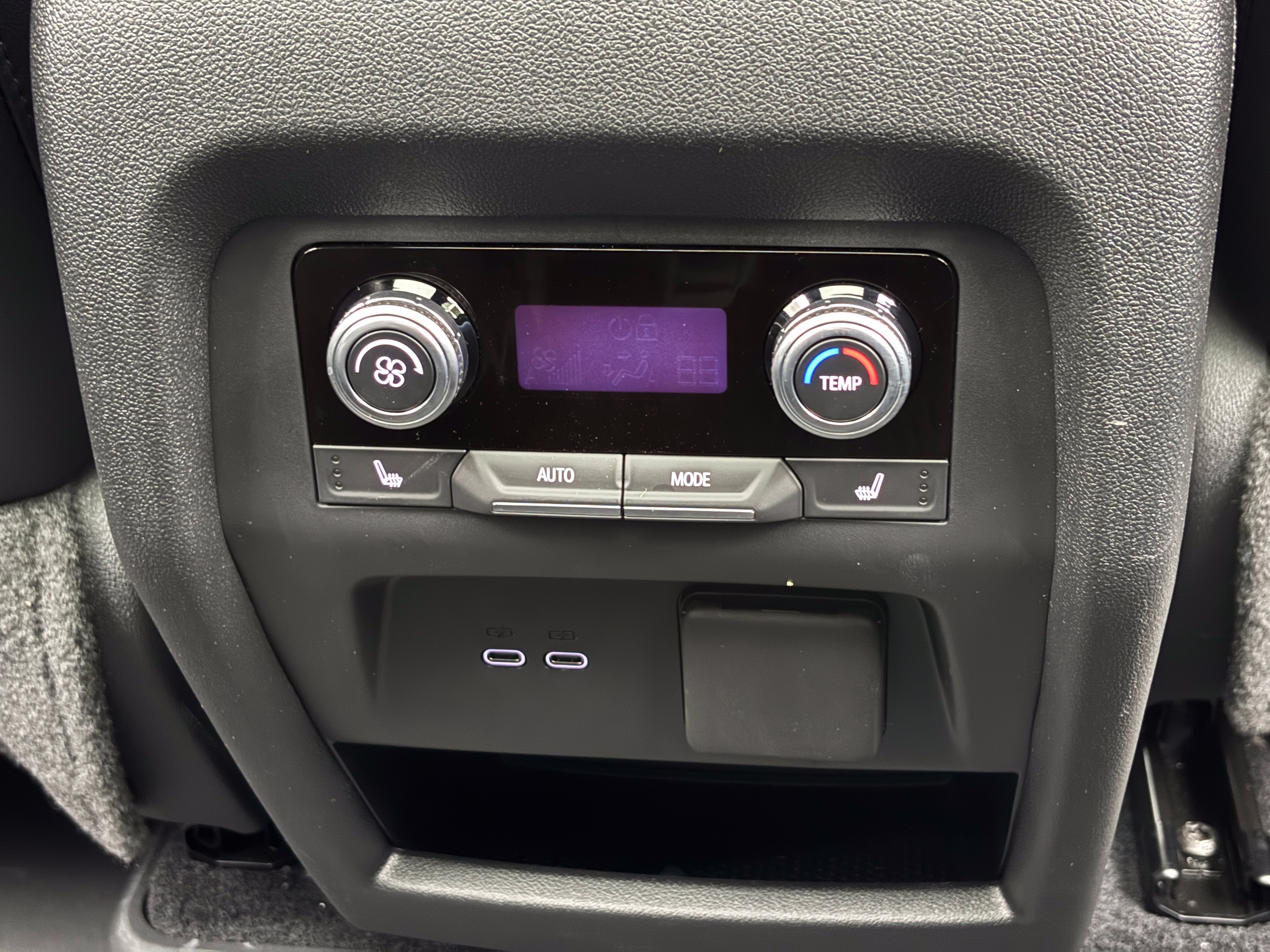 New 2026 GMC Acadia Elevation w/ Elevation Premium Package FWD image 8