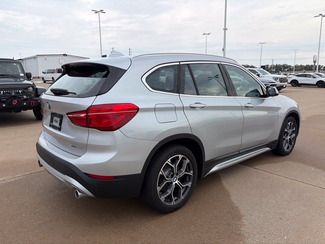 Used 2021 BMW X1 xDrive28i w/ Convenience Package AWD/4WD image 3
