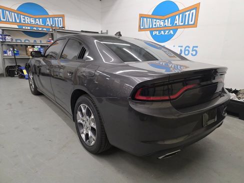 Used 2016 Dodge Charger SXT w/ Navigation & Travel Group image 2
