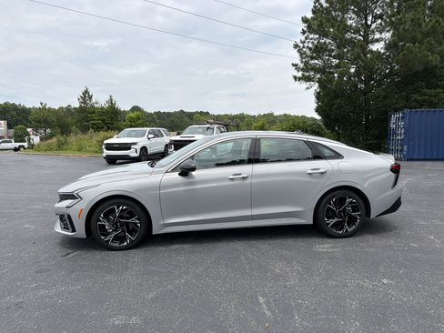 Used 2025 Kia K5 GT-Line w/ GT-Line Premium Package FWD image 8