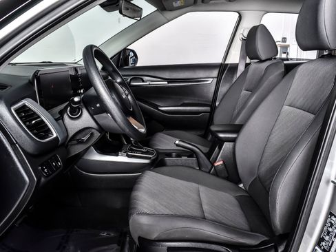 Used 2024 Kia Seltos LX AWD/4WD image 17