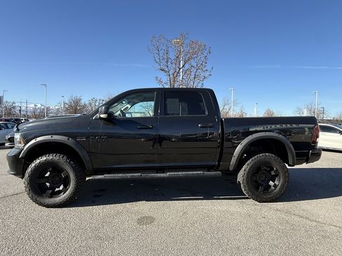 Used 2017 RAM 1500 Sport w/ Black Ram 1500 Sport Group image 4