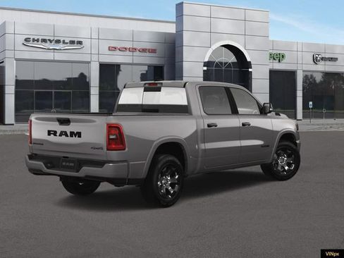 Used 2025 RAM 1500 Big Horn AWD/4WD image 6