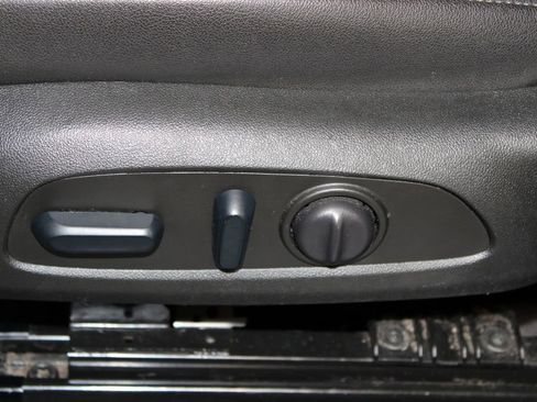 Used 2025 Chevrolet Malibu LT FWD image 18