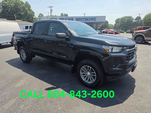 Used 2024 Chevrolet Colorado LT w/ LT Convenience Package RWD image 5