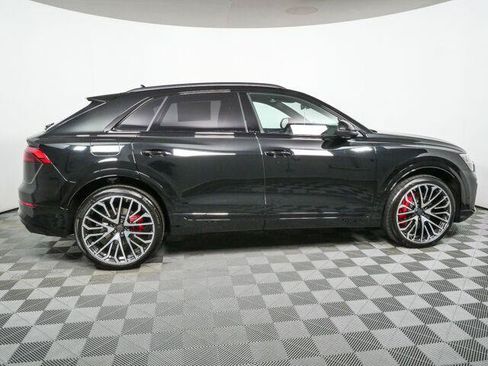 New 2026 Audi SQ8 Premium Plus AWD/4WD image 2