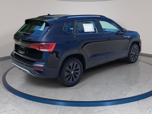 Certified 2024 Volkswagen Taos S w/ MDO Package FWD image 5