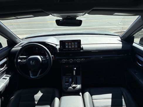 Used 2023 Honda CR-V Sport Touring image 32