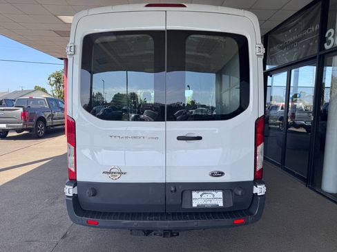 Used 2021 RAM ProMaster 2500 w/ Convenience Group FWD image 3