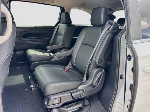 Certified 2026 Honda Odyssey EX-L image 28