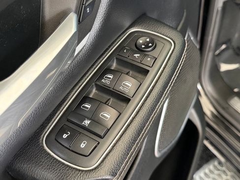 Used 2020 RAM 1500 Laramie w/ Sport Appearance Package AWD/4WD image 45