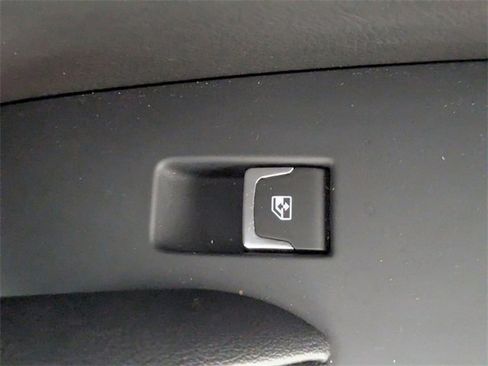 Used 2016 Chevrolet Corvette Stingray Coupe w/ 2LT Preferred Equipment Group image 23