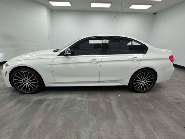 Used 2016 BMW 340i xDrive Sedan w/ Technology Package AWD/4WD image 8