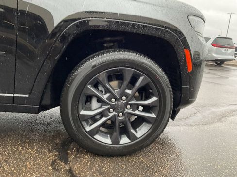 New 2026 Jeep Grand Cherokee Limited AWD/4WD image 23