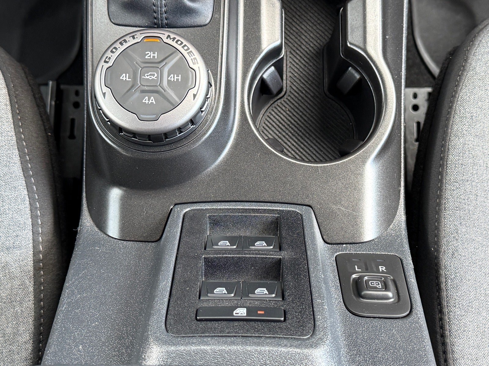 Used 2023 Ford Bronco Big Bend w/ Sasquatch Package AWD/4WD image 27
