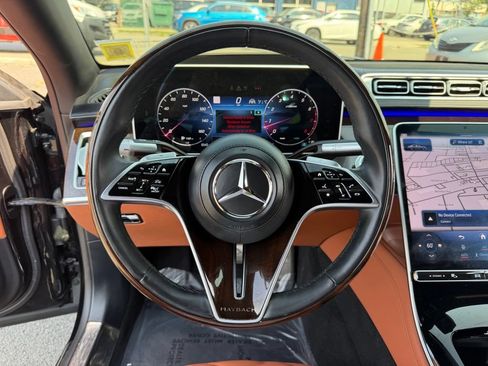 Used 2024 Mercedes-Benz Maybach S 580 4MATIC image 21