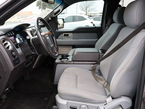 Used 2013 Ford F150 XLT w/ XLT Chrome Pkg image 26