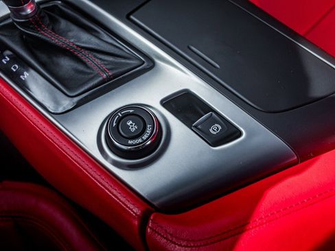 Used 2018 Chevrolet Corvette Stingray Coupe w/ 2LT Preferred Equipment Group image 38