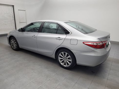 Used 2016 Toyota Camry XLE FWD image 3