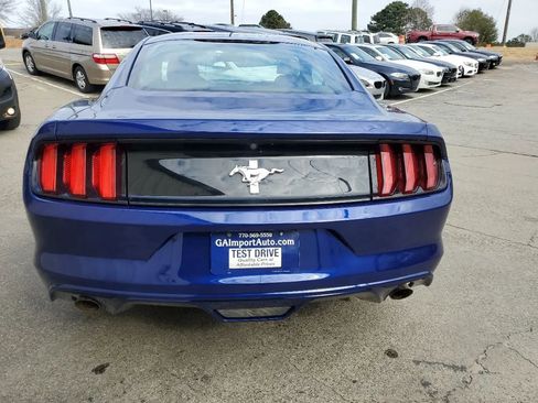 Used 2016 Ford Mustang Coupe image 8
