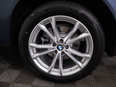 Used 2025 BMW X3 xDrive30i w/ Premium Package image 33