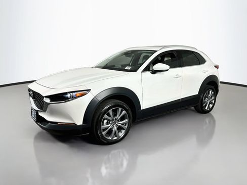 Used 2024 MAZDA CX-30 AWD 2.5 S w/ Premium Package image 3