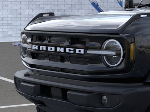 New 2026 Ford Bronco Outer Banks image 19