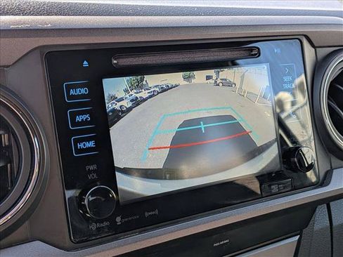Used 2019 Toyota Tacoma TRD Sport w/ Technology Package AWD/4WD image 15