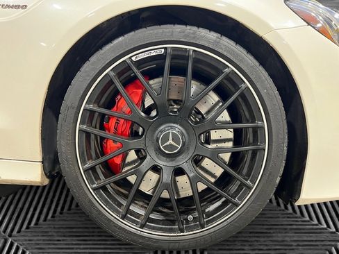 Used 2017 Mercedes-Benz C 63 AMG S image 12