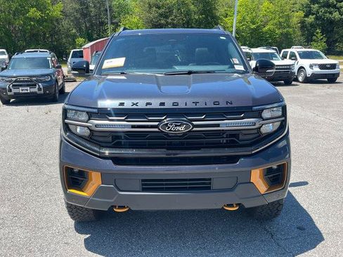 Certified 2026 Ford Expedition Tremor AWD/4WD image 5