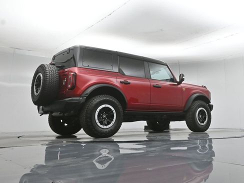 Used 2025 Ford Bronco Badlands AWD/4WD image 47