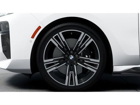 New 2026 BMW i7 eDrive50 w/ M Sport Package image 7