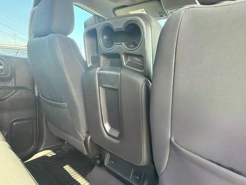 Used 2020 Chevrolet Silverado 1500 LT AWD/4WD image 14