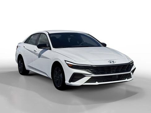 New 2026 Hyundai Elantra Sport image 11