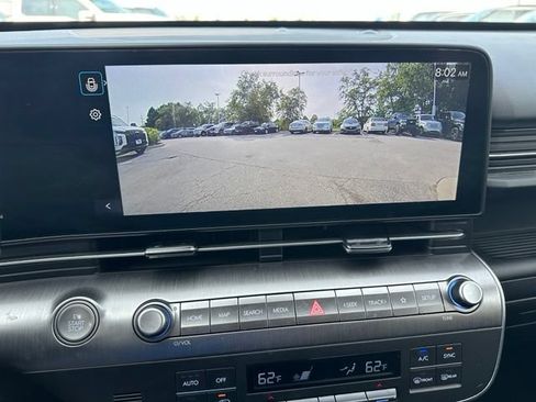 Used 2024 Hyundai Kona SEL FWD image 19