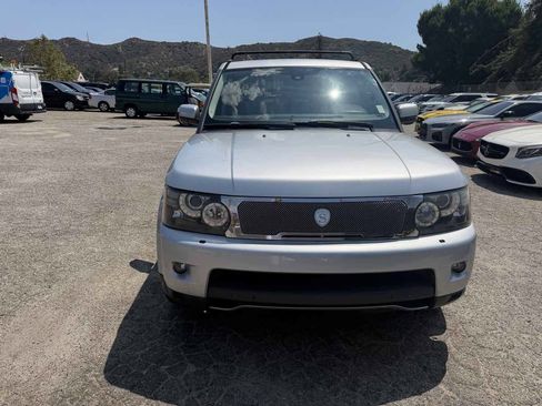 Used 2012 Land Rover Range Rover Sport Supercharged AWD/4WD image 2