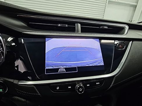 Used 2022 Buick Encore GX Essence w/ Experience Buick Package image 19