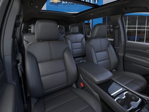 New 2026 Chevrolet Traverse High Country AWD/4WD image 16