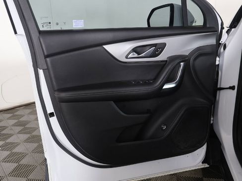 Used 2024 Chevrolet Blazer LT w/ Convenience Package FWD image 21