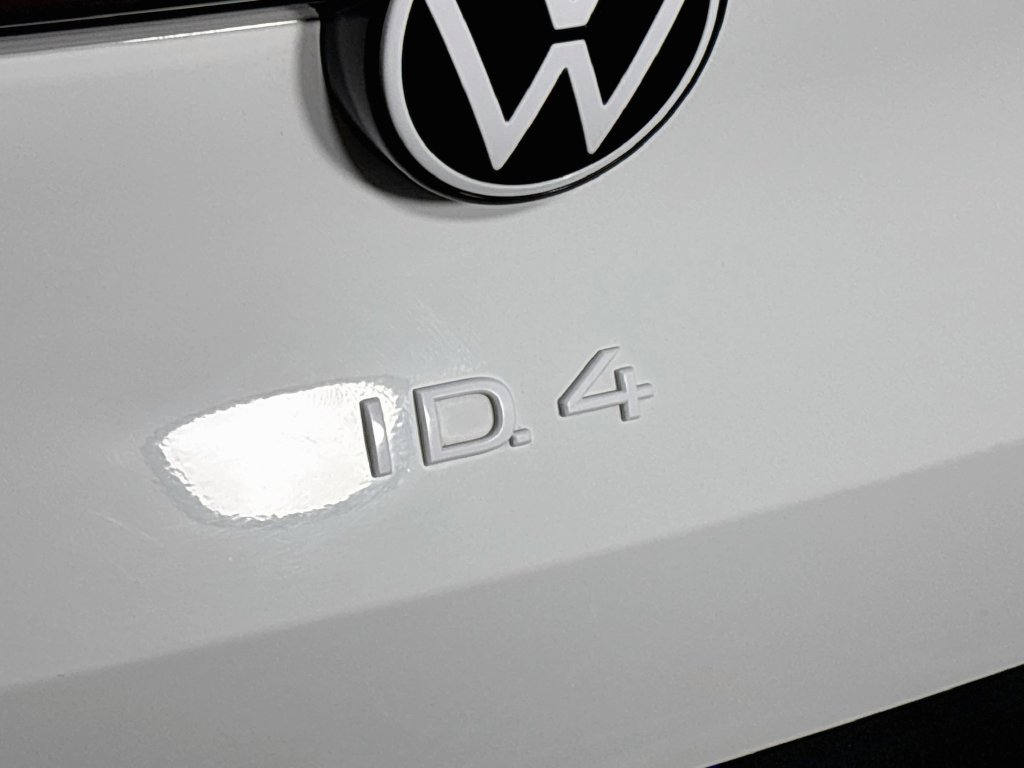 Certified 2024 Volkswagen ID.4 2WD image 25