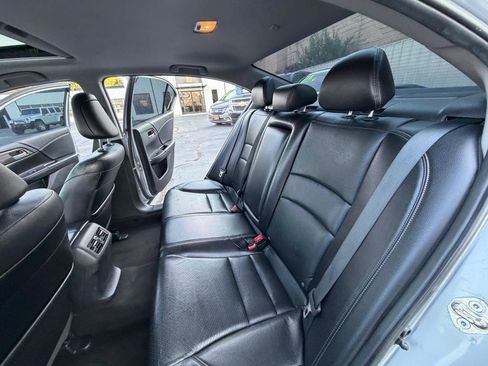 Used 2016 Honda Accord EX-L image 12