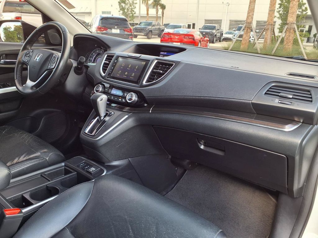 Used 2016 Honda CR-V Touring image 10